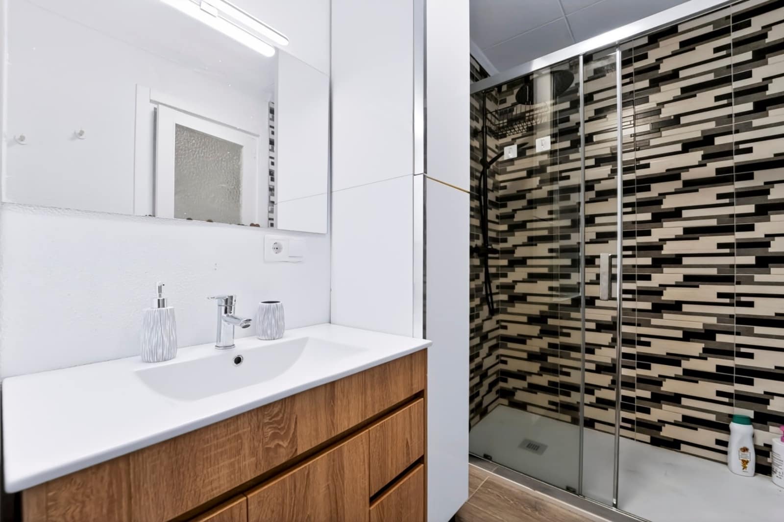 Piso de 3 habitaciones en Guardamar del Segura en venta - 187.500 € (Ref: 10168174)