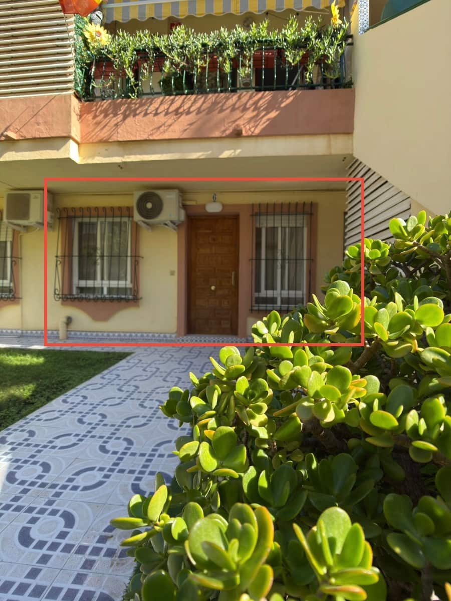 2 soveværelse Strandlejlighed til salg i La Veleta med garage - € 149.000 (Ref: 10168177)