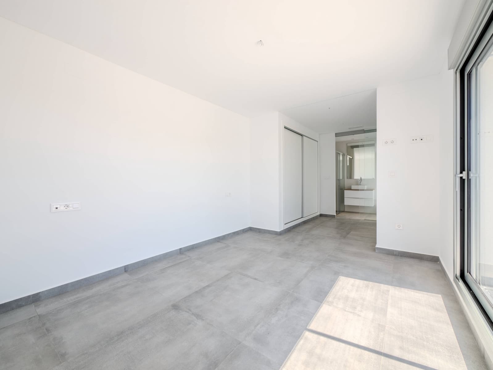 Chalet de 4 habitaciones en Algorfa en venta con piscina garaje - 690.000 € (Ref: 10168322)