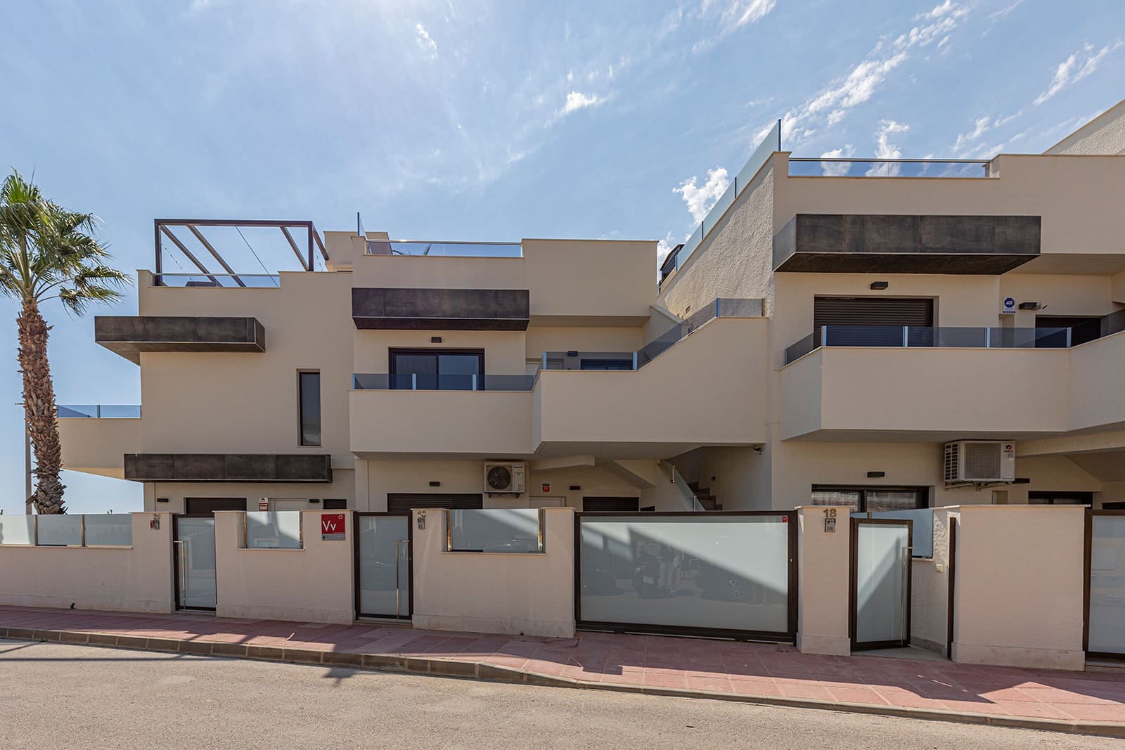 Ático de 2 habitaciones en Dolores De Pacheco en venta con piscina - 259.000 € (Ref: 10173189)