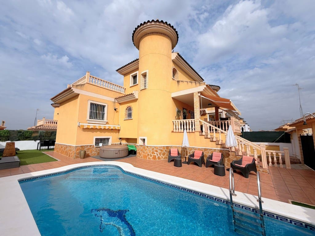 4 sypialnia Willa na sprzedaż w Lo Crispin z basenem - 349 000 € (Ref: 10173405)