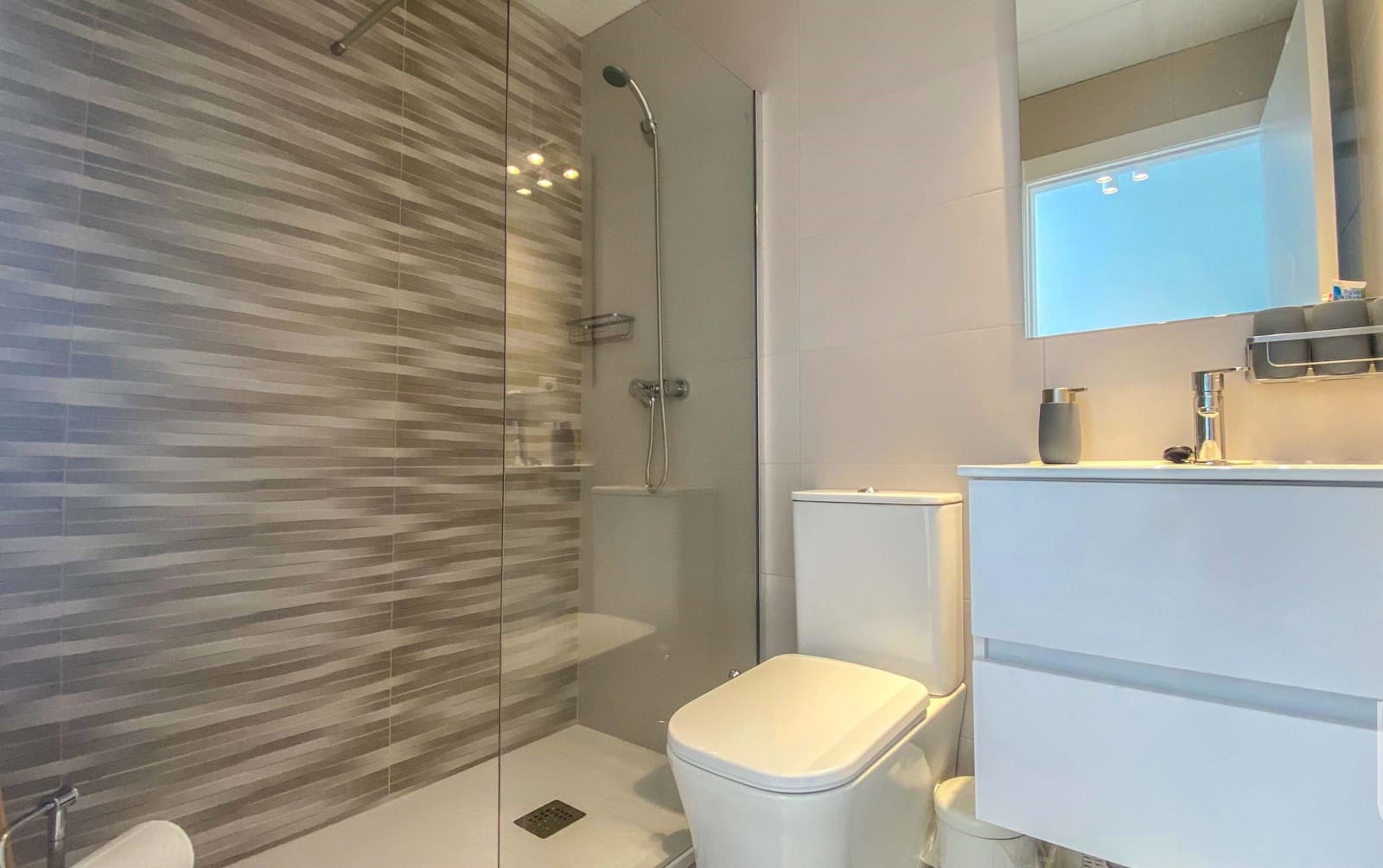 2 quarto Moradia para venda em Los Alcazares com piscina garagem - 269 500 € (Ref: 10174455)