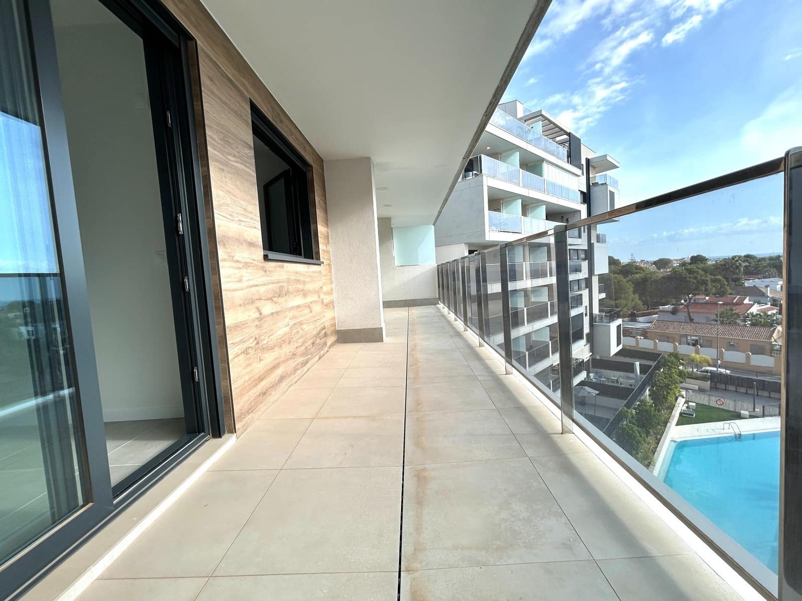 2 Zimmer Apartment zu verkaufen in Orihuela Costa mit Pool Garage - 363.000 € (Ref: 10174898)