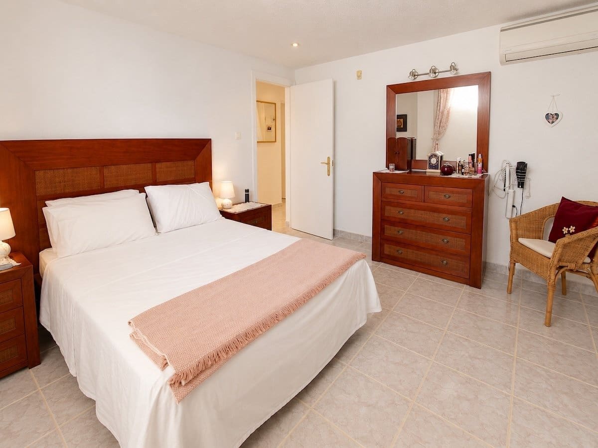4 camera da letto Villa in vendita in Benimar con piscina garage - 315.000 € (Rif: 10176365)