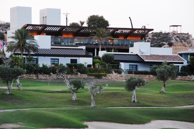 Chalet de 3 habitaciones en Sucina, Murcia ciudad en venta con piscina garaje - 660.000 € (Ref: 10176375)