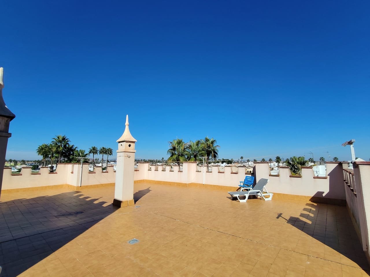 2 sovrum Lägenhet till salu i Los Alcazares med pool garage - 179 900 € (Ref: 10180010)