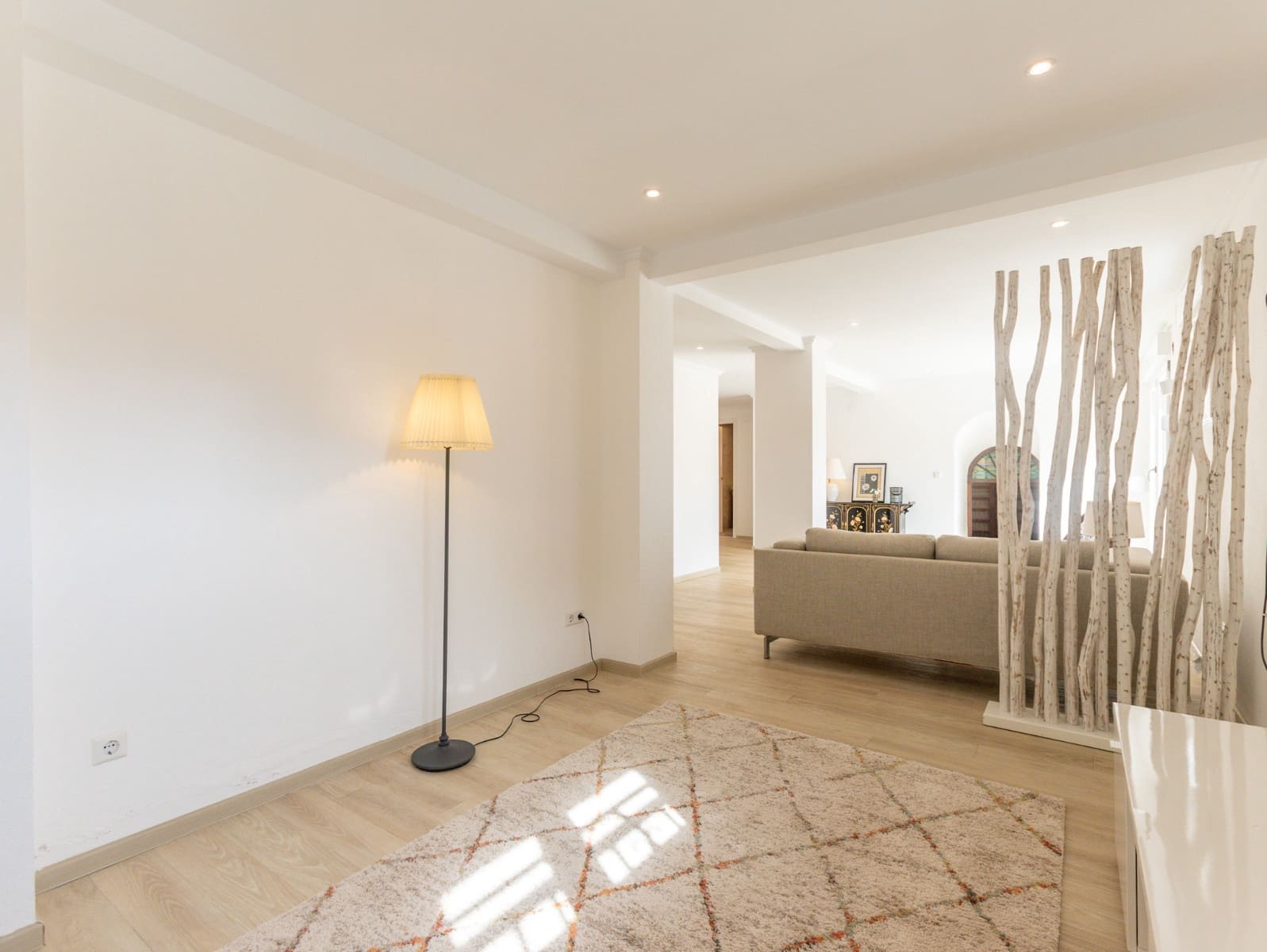 3 soveværelse Villa til salg i Punta Prima med swimmingpool - € 680.000 (Ref: 10182741)