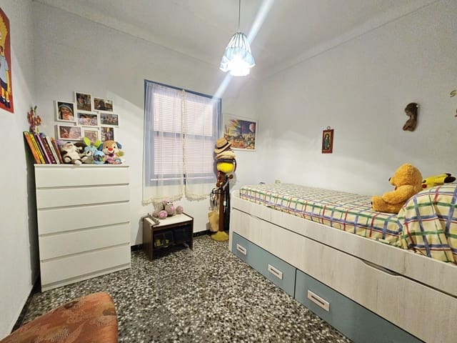 7 slaapkamer Commercieel te koop in Centro - Muelle Pesquero, Torrevieja - € 529.900 (Ref: 10182743)