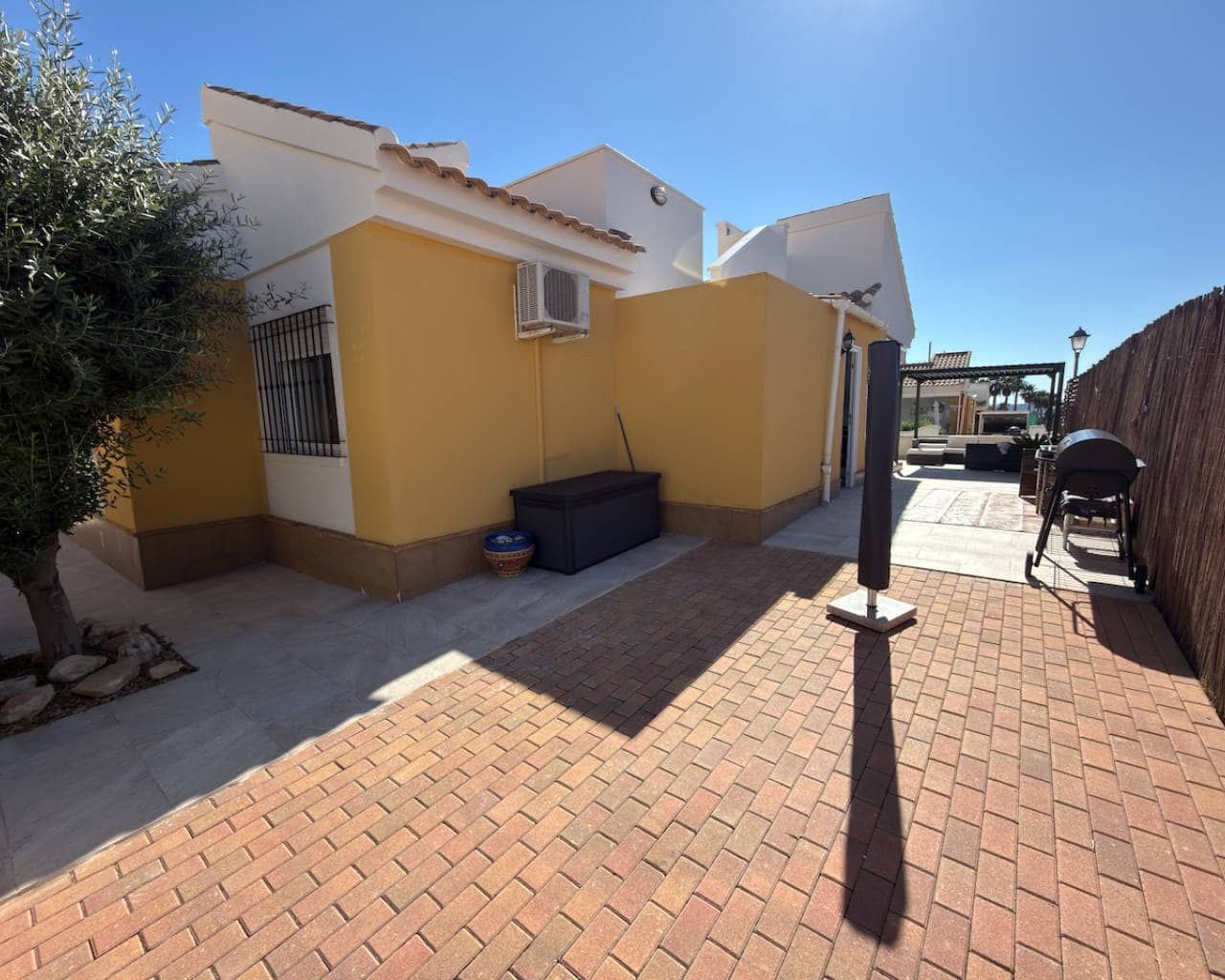 3 sovrum Villa till salu i Los Montesinos med pool garage - 299 995 € (Ref: 10182746)