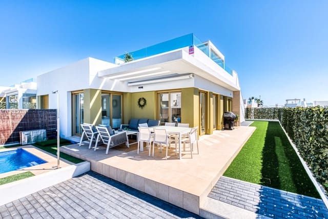 3 soveværelse Rækkehus til salg i Vistabella, Orihuela med swimmingpool garage - € 395.000 (Ref: 10182764)