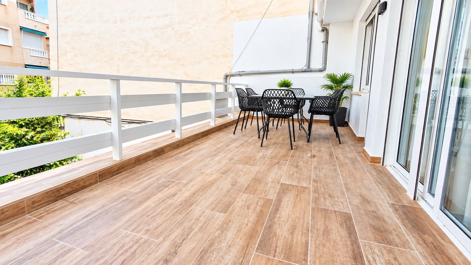 2 soveværelse Strandlejlighed til salg i Torrevieja - € 255.000 (Ref: 10182767)