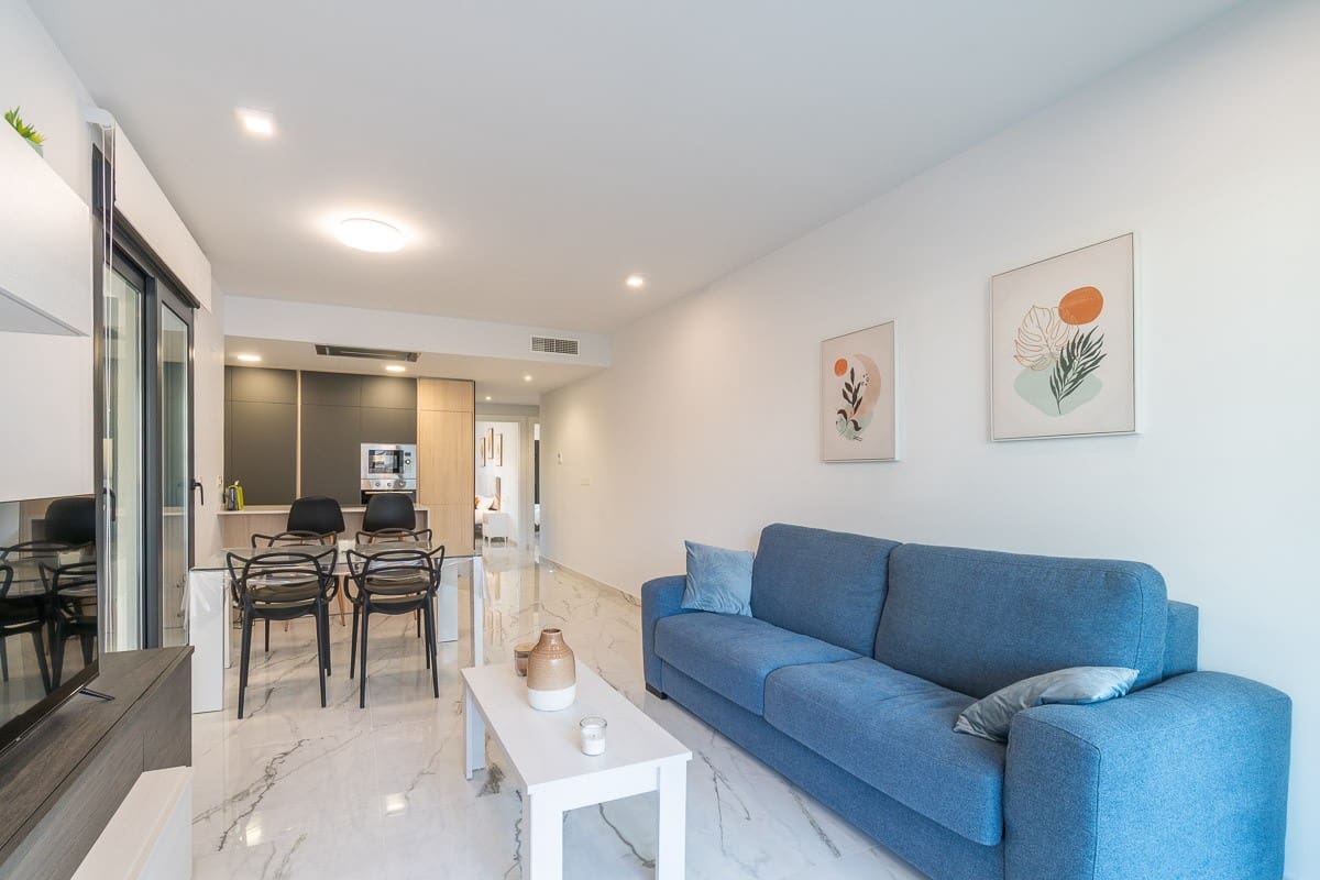 2 soverom Leilighet til salgs i Los Altos med svømmebasseng garasje - € 279 900 (Ref: 10182768)