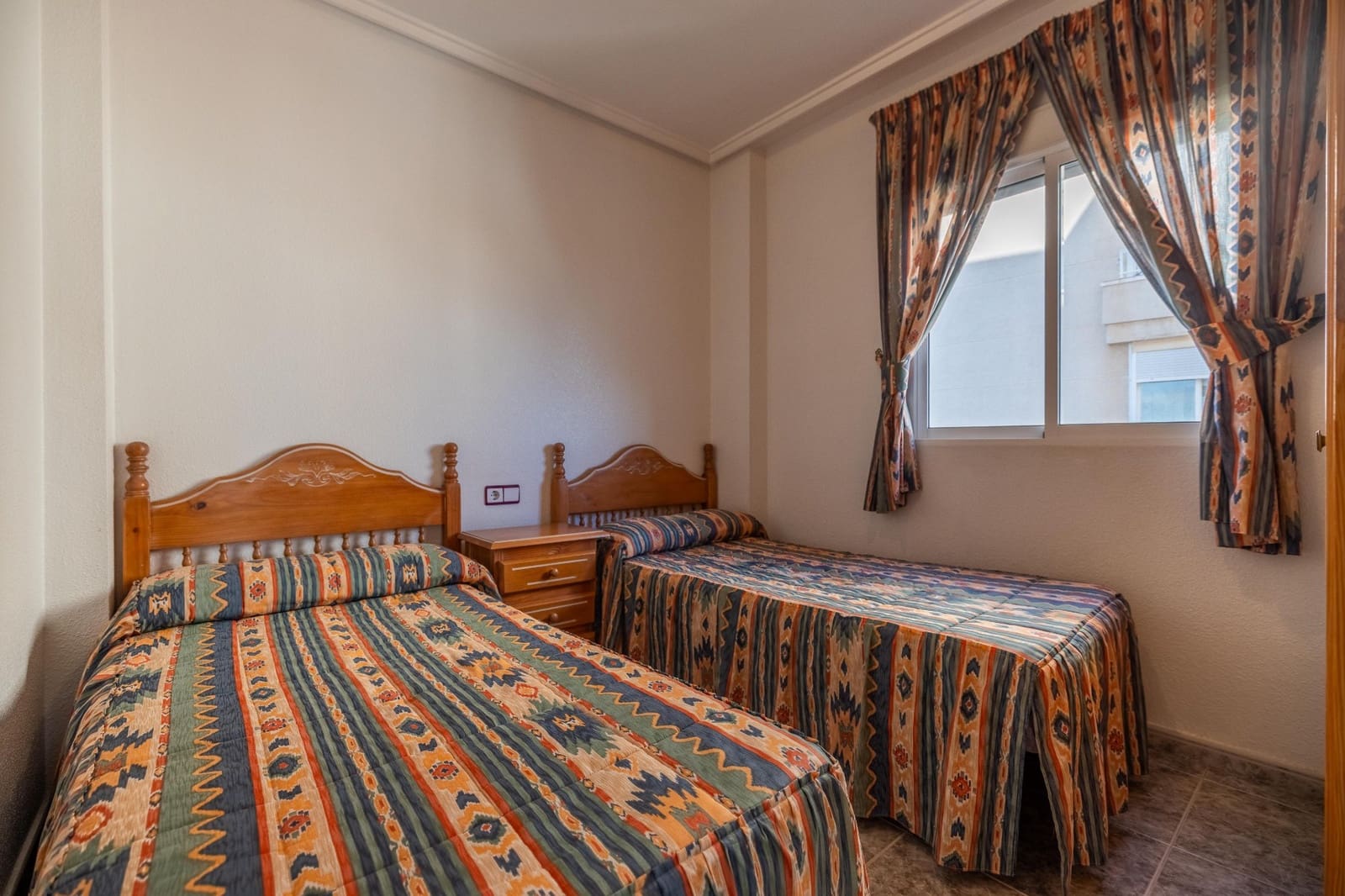 2 chambre Appartement à vendre à Torrevieja avec piscine garage - 149 900 € (Ref: 10182769)