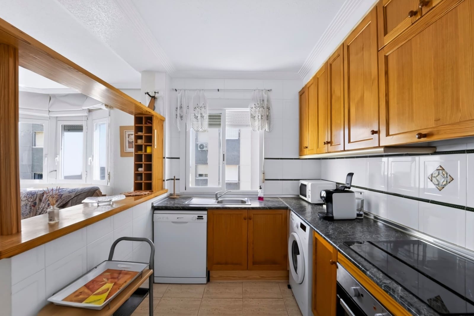 3 soveværelse Strandlejlighed til salg i Guardamar del Segura med swimmingpool - € 269.900 (Ref: 10182773)
