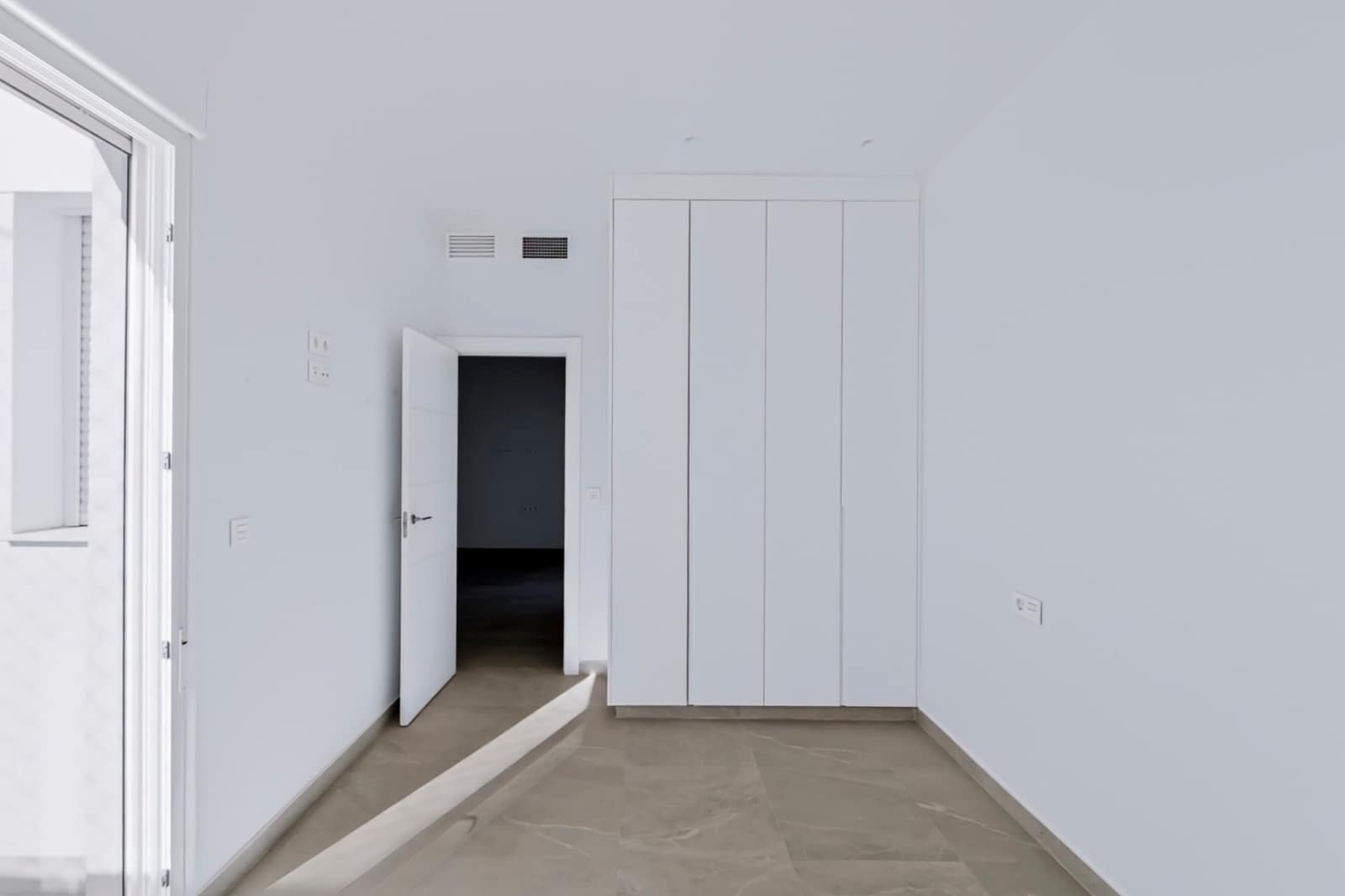 2 bedroom Apartment for sale in San Pedro del Pinatar with pool garage - € 249,000 (Ref: 10182774)