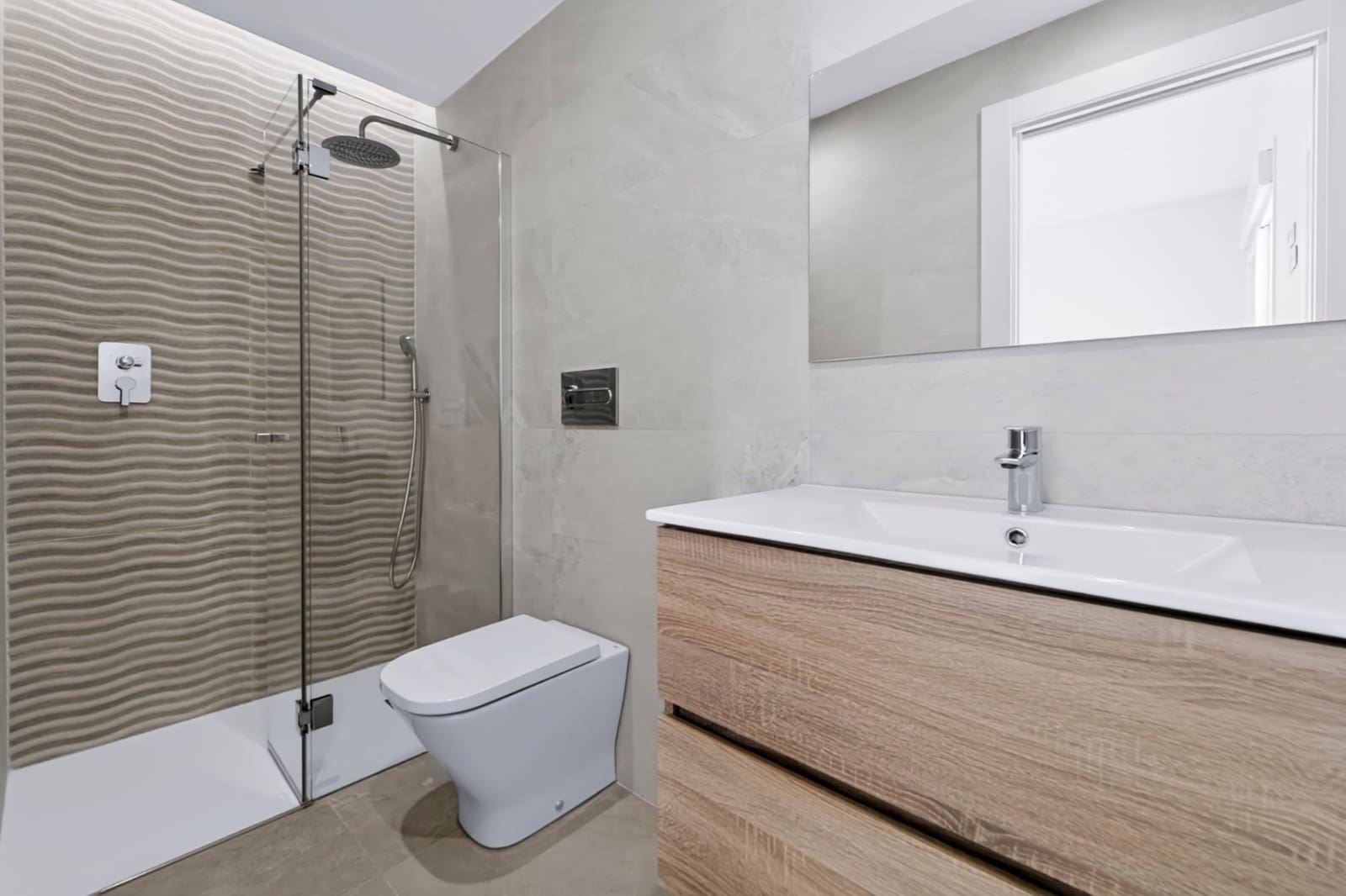 2 bedroom Apartment for sale in San Pedro del Pinatar with pool garage - € 249,000 (Ref: 10182774)