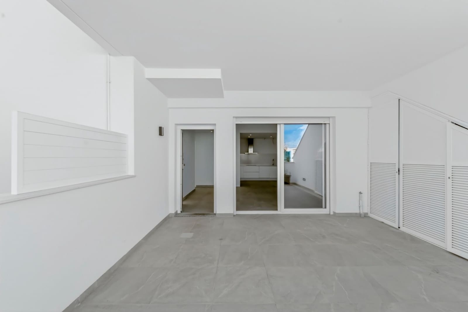 2 bedroom Apartment for sale in San Pedro del Pinatar with pool garage - € 249,000 (Ref: 10182774)