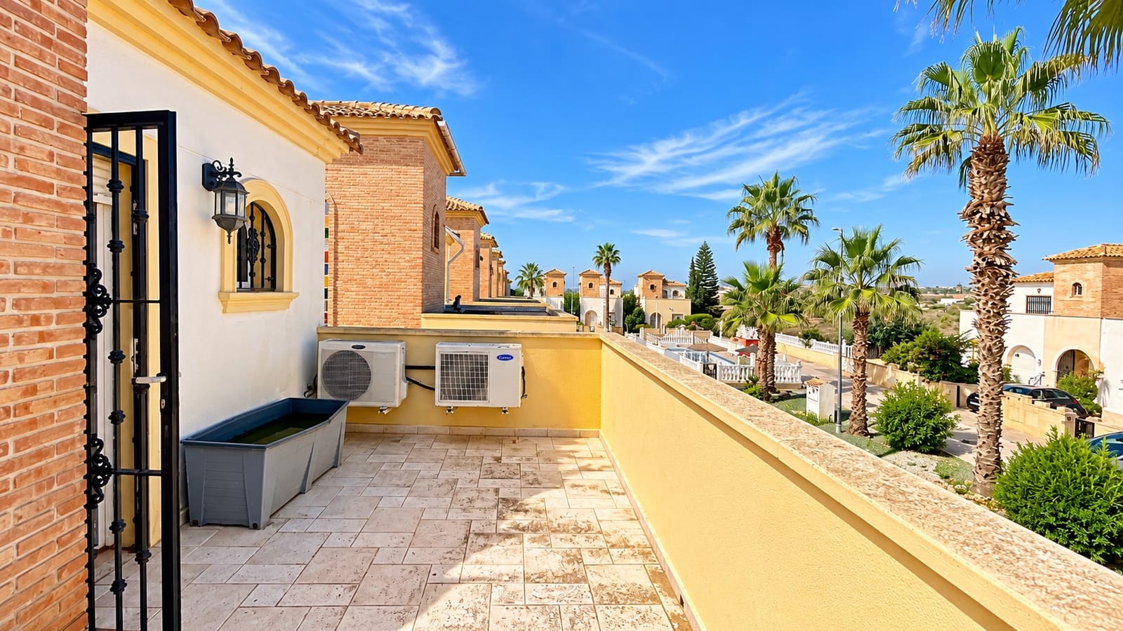 3 soverom Villa til salgs i El Raso med svømmebasseng - € 367 500 (Ref: 10185970)