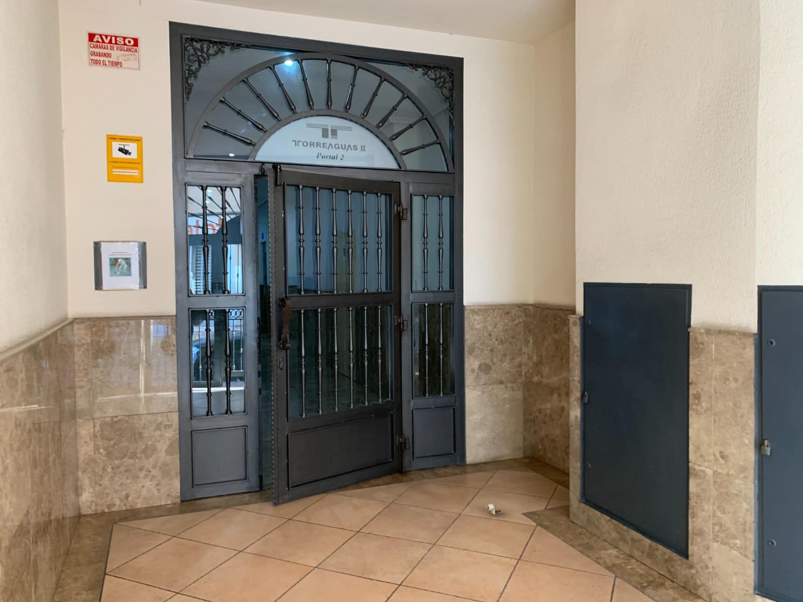 3 makuuhuone Huoneisto myytävänä paikassa Torrevieja - 165 000 € (Ref: 6449138)