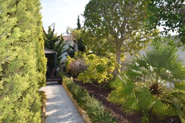 5 Zimmer Villa zu verkaufen in Ciudad Quesada, Rojales mit Pool Garage - 890.000 € (Ref: 6955347)