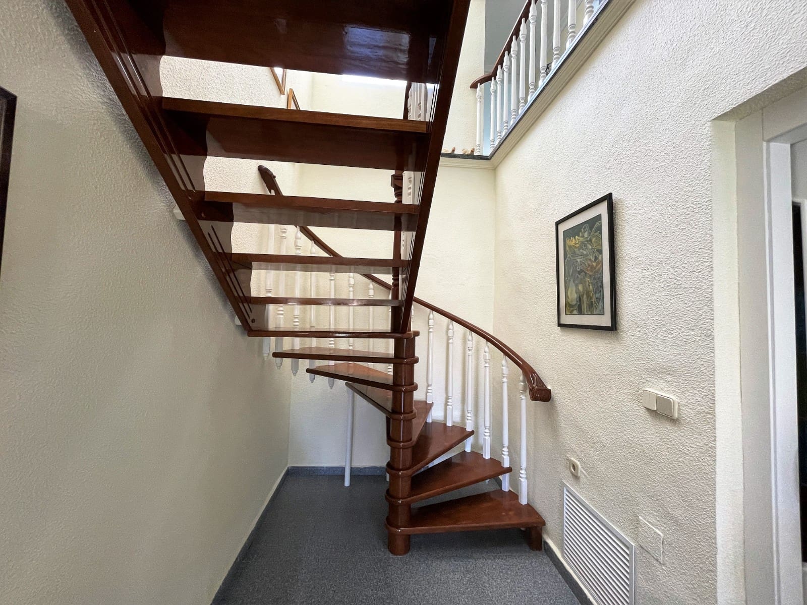 8 bedroom Villa for sale in Cabo Roig with pool garage - € 1,490,000 (Ref: 7648555)