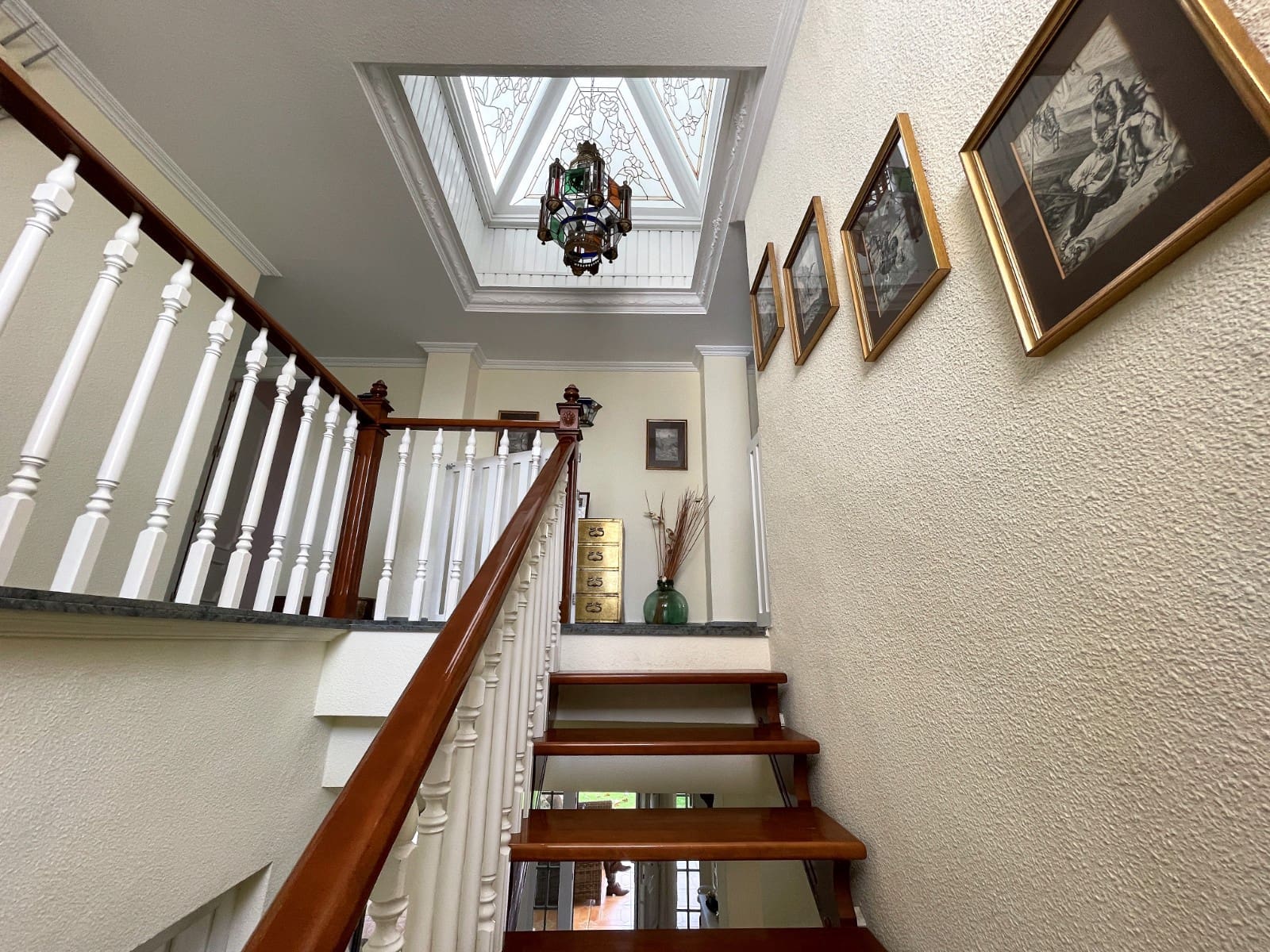 8 bedroom Villa for sale in Cabo Roig with pool garage - € 1,490,000 (Ref: 7648555)