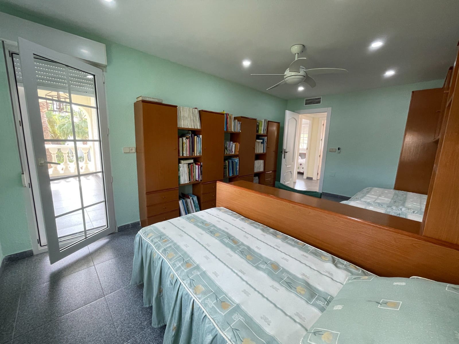 8 bedroom Villa for sale in Cabo Roig with pool garage - € 1,490,000 (Ref: 7648555)