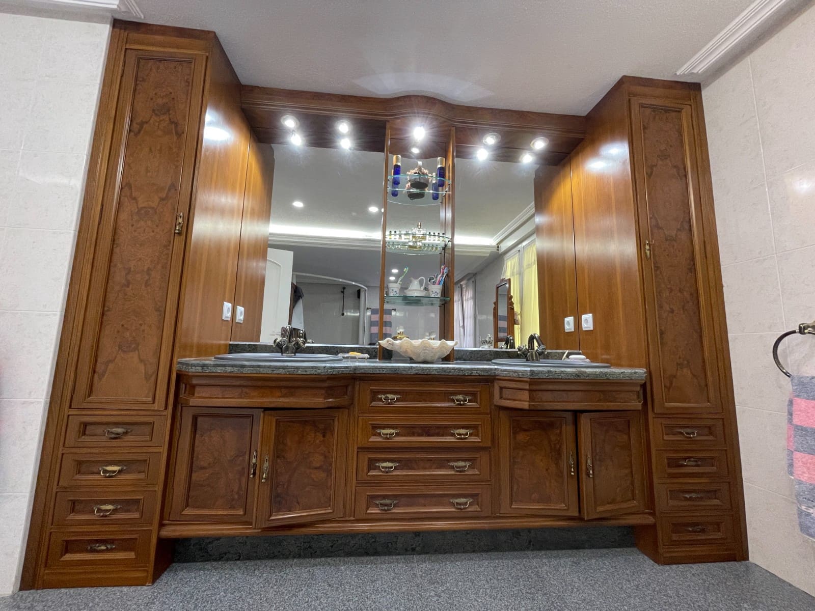 8 bedroom Villa for sale in Cabo Roig with pool garage - € 1,490,000 (Ref: 7648555)