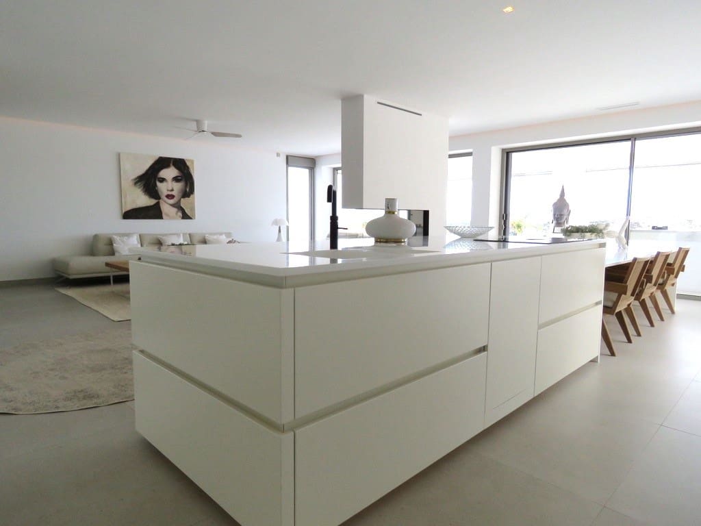 4 soverom Villa til salgs i Ciudad Quesada med svømmebasseng - € 1 799 000 (Ref: 7929196)