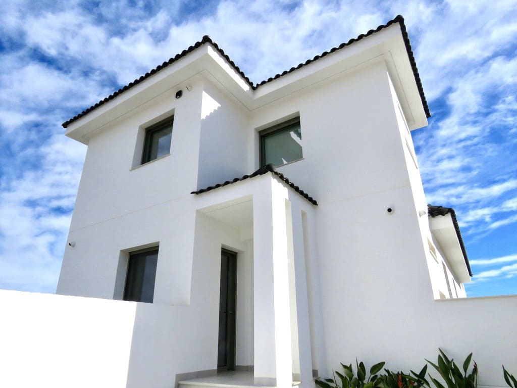 4 soverom Villa til salgs i Ciudad Quesada med svømmebasseng - € 1 799 000 (Ref: 7929196)