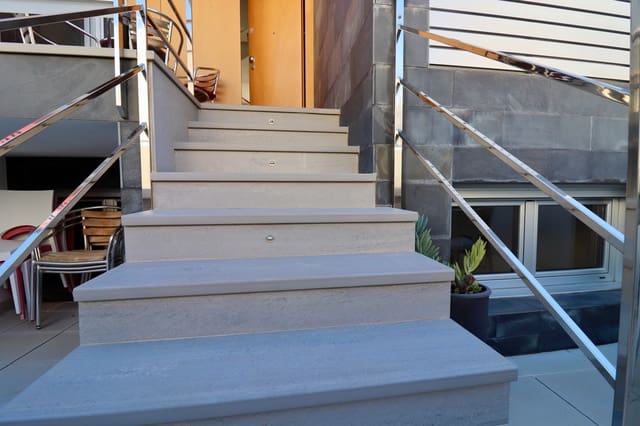 3 camera da letto Casa in vendita in Guardamar Playa, Guardamar del Segura con piscina garage - 595.000 € (Rif: 8221641)