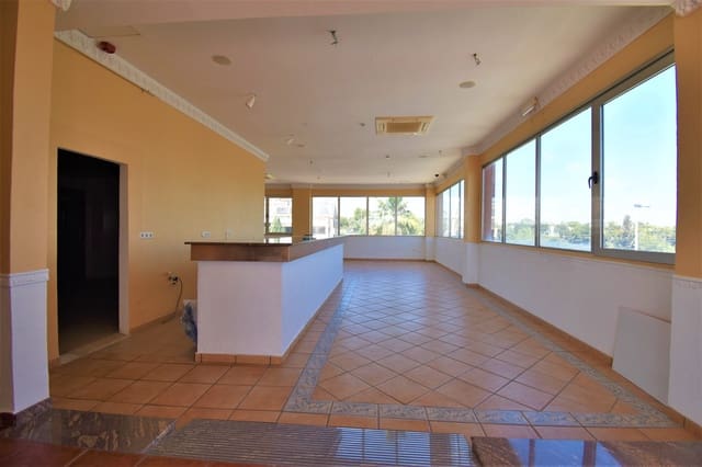 Commercial for sale in Los Dolses, Orihuela - € 199,900 (Ref: 8322561)