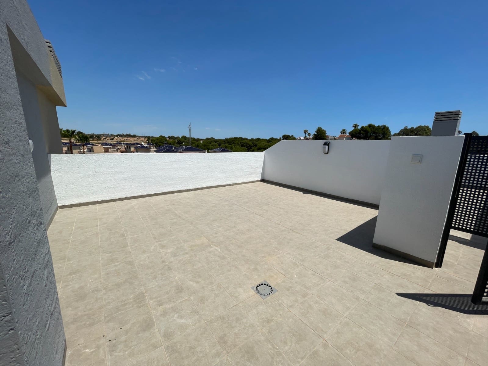 1 quarto Apartamento para venda em Pilar de la Horadada com piscina garagem - 166 400 € (Ref: 8394076)