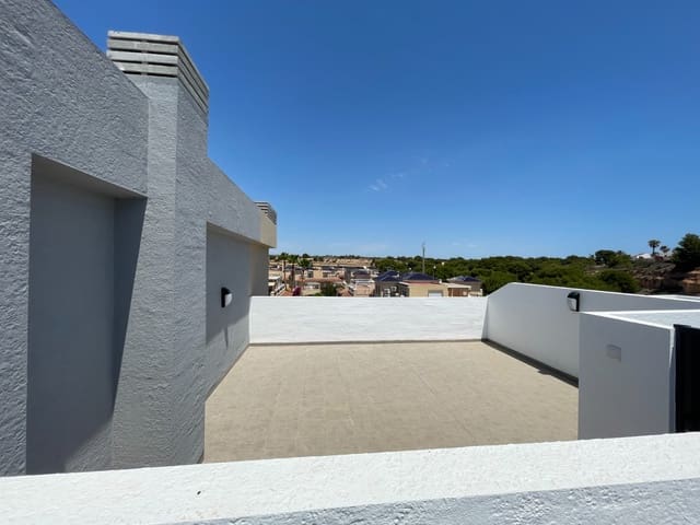 1 quarto Apartamento para venda em Mil Palmeras, Pilar de la Horadada com piscina garagem - 166 400 € (Ref: 8394076)