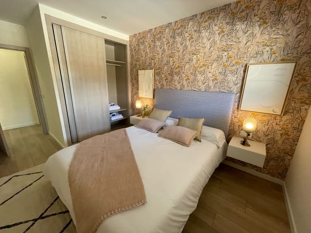 1 quarto Apartamento para venda em Mil Palmeras, Pilar de la Horadada com piscina garagem - 166 400 € (Ref: 8394076)