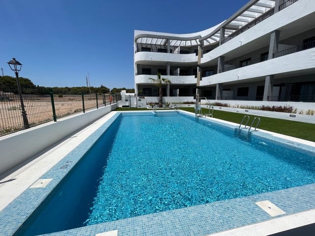 1 quarto Apartamento para venda em Mil Palmeras, Pilar de la Horadada com piscina garagem - 166 400 € (Ref: 8394076)
