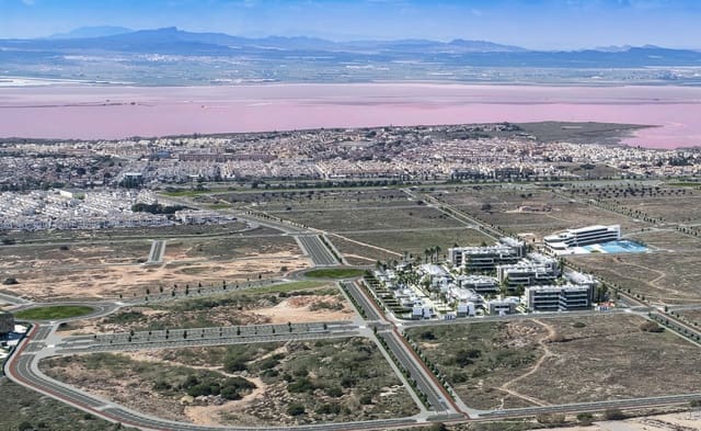 2 bedroom Apartment for sale in La Siesta, Torrevieja with pool - € 279,000 (Ref: 8396180)