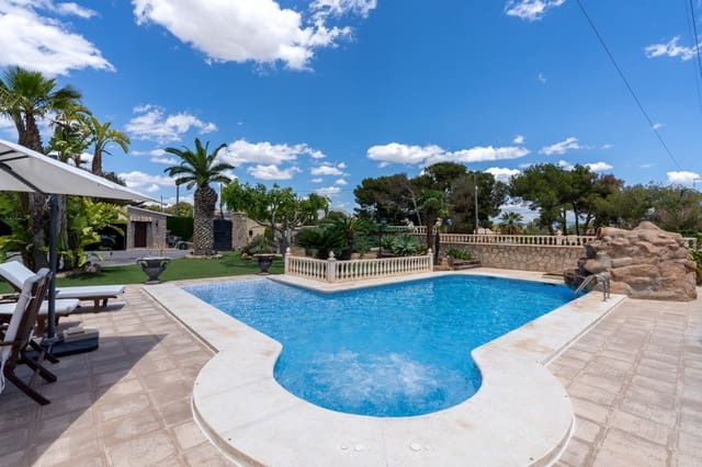 5 chambre Villa/Maison à vendre à San Vicente / Sant Vicent del Raspeig avec piscine garage - 850 000 € (Ref: 8403172)