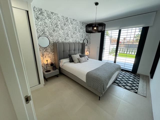 3 slaapkamer Appartement te koop in Punta Prima, Orihuela met zwembad garage - € 478.000 (Ref: 8460602)