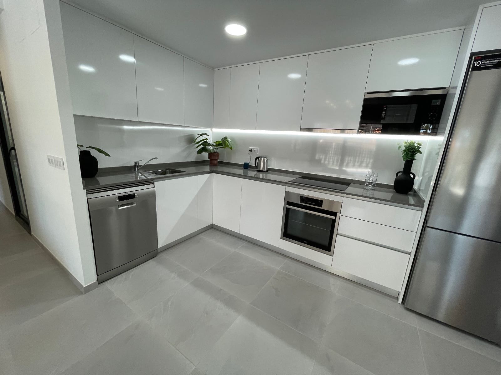 Apartamento Playa de 3 habitaciones en Orihuela Costa en venta con piscina garaje - 478.000 € (Ref: 8460602)