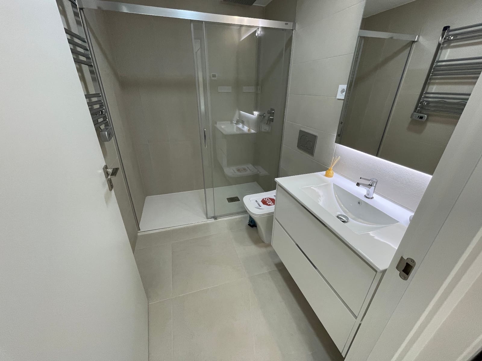 Apartamento Playa de 3 habitaciones en Orihuela Costa en venta con piscina garaje - 478.000 € (Ref: 8460602)