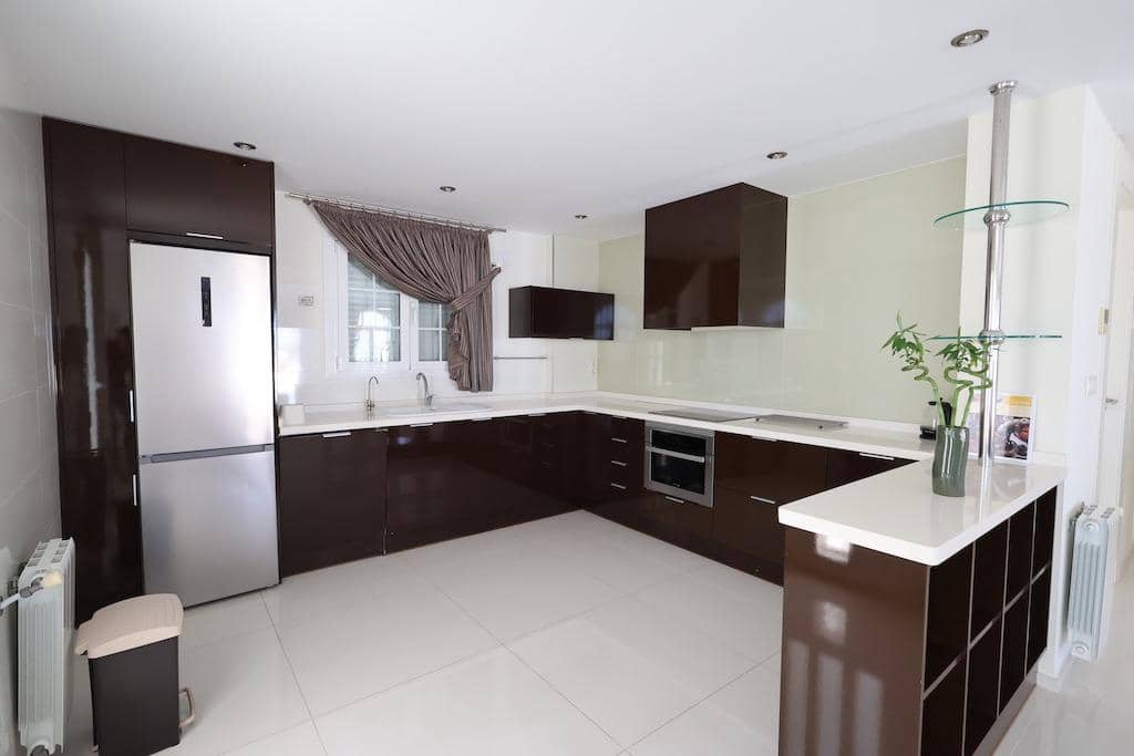 Chalet de 5 habitaciones en Ciudad Quesada en venta con garaje - 860.000 € (Ref: 8475901)