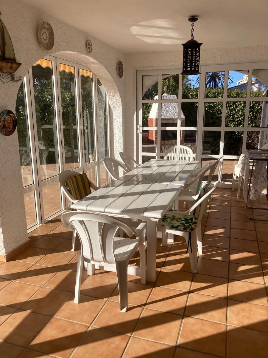 Chalet de 4 habitaciones en Cabo Roig en venta con piscina garaje - 950.000 € (Ref: 8497788)