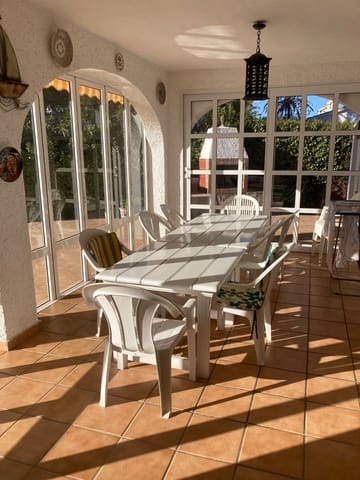 4 bedroom Villa for sale in Cabo Roig, Orihuela with pool garage - € 950,000 (Ref: 8497788)