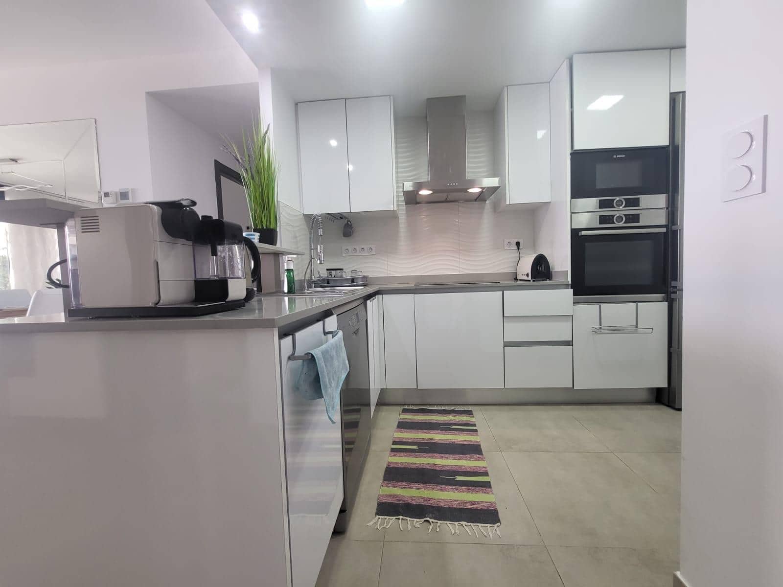 2 bedroom Apartment for sale in Punta Prima with pool garage - € 420,000 (Ref: 8500045)