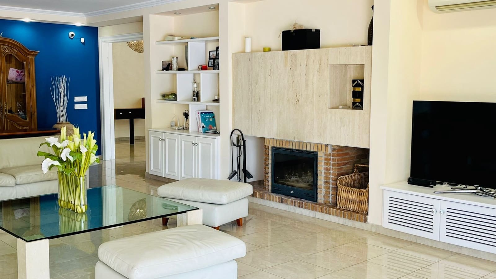 7 Zimmer Villa zu verkaufen in Benidorm mit Pool Garage - 1.595.000 € (Ref: 8537695)