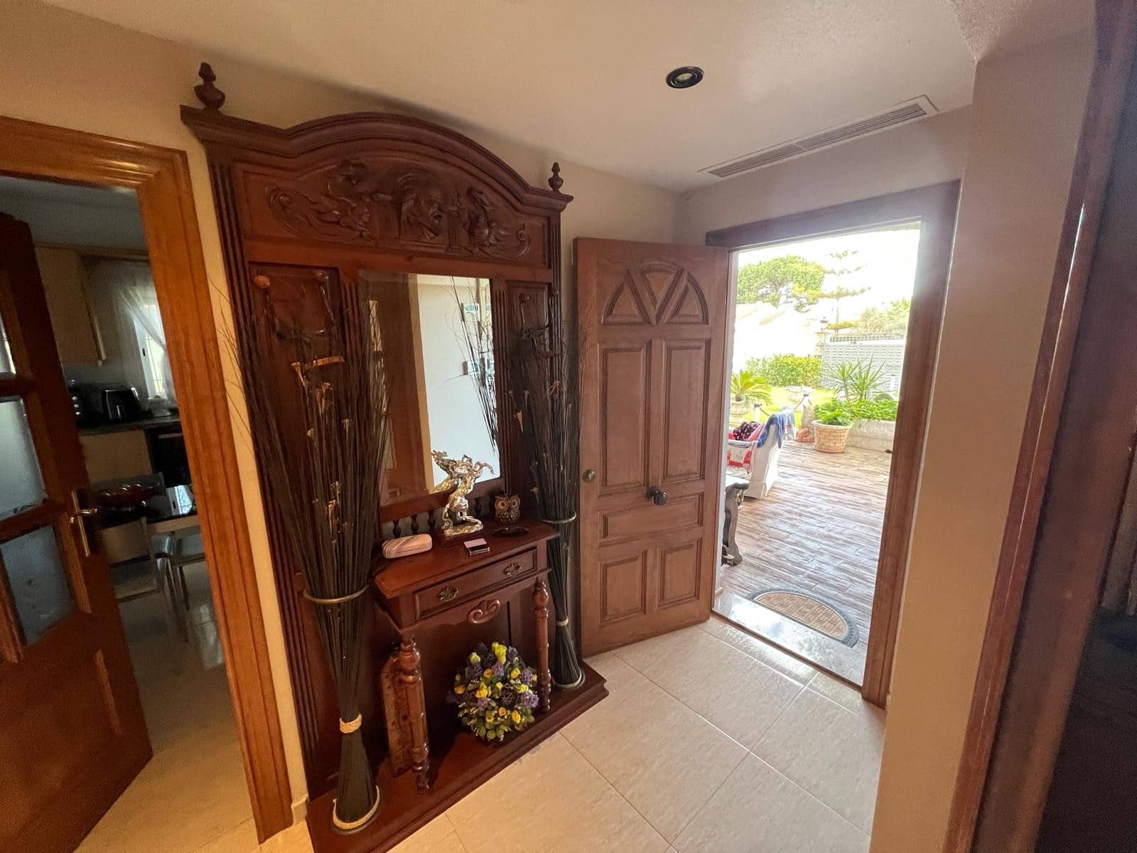 3 slaapkamer Villa te koop in Campoamor met zwembad - € 950.000 (Ref: 8537696)