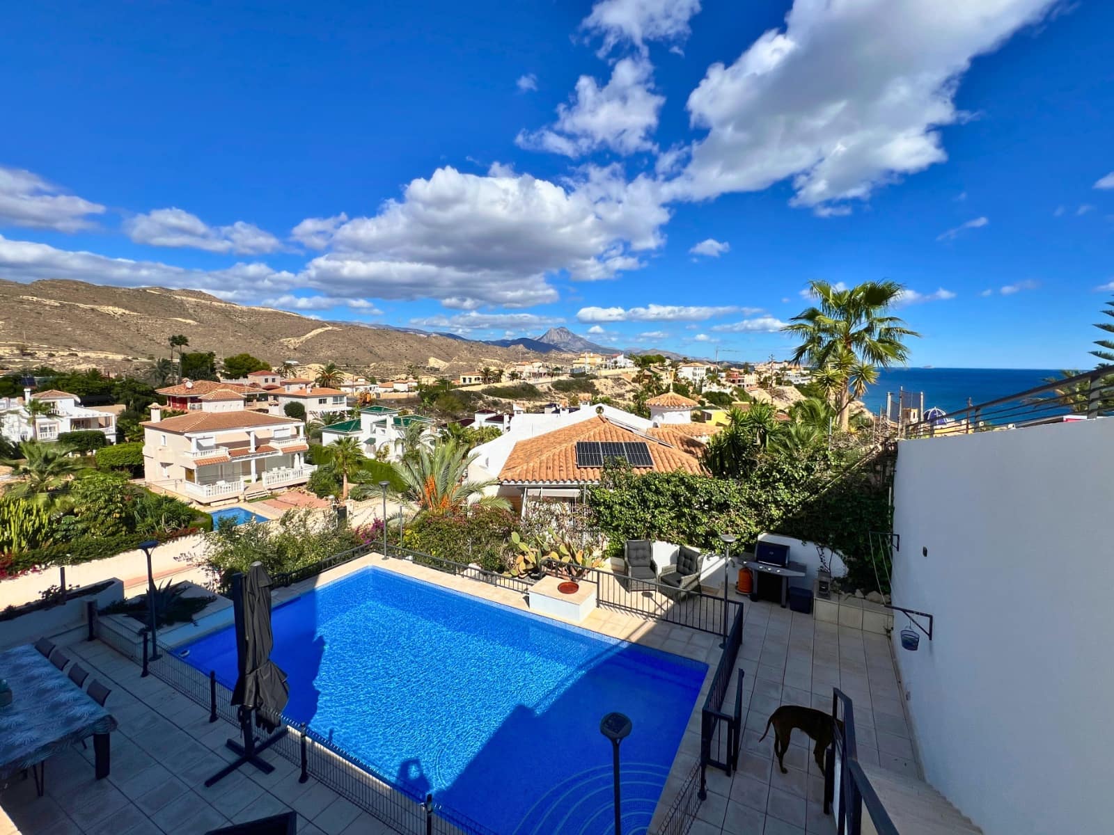 4 camera da letto Villa in vendita in El Campello con piscina - 975.000 € (Rif: 8603514)