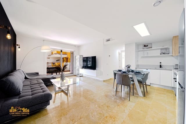 3 makuuhuone Huoneisto myytävänä paikassa Punta Prima, Torrevieja mukana uima-altaan 
autotalli - 390 000 € (Ref: 8617612)