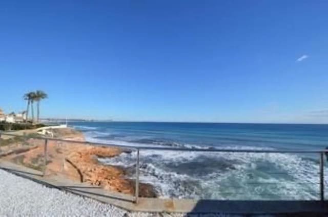 6 bedroom Villa for sale in Cabo Roig, Orihuela with pool garage - € 2,790,000 (Ref: 8697885)